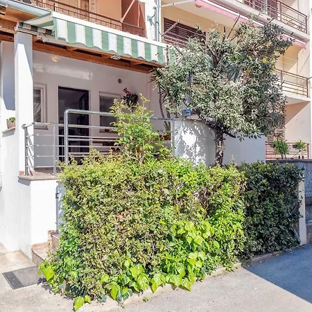 Gasthuis Magnolia Zadar